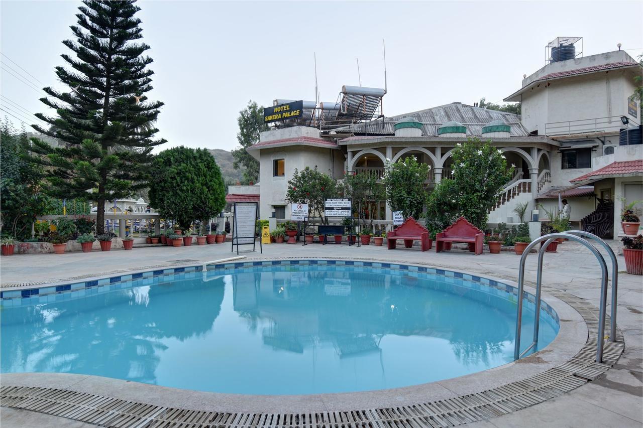 Hotel Savera Palace Mount Âbû Extérieur photo